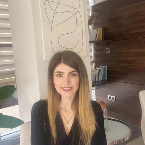 Klinik Psikolog Zeynep Baltalı Profil Fotoğrafı