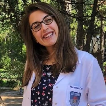 Dyt. Nursena Çelik Gülay