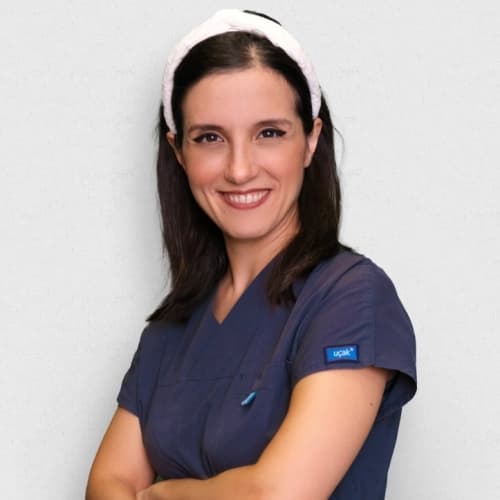 Dr. Dt. Elif Ece Üzel Profil Fotoğrafı