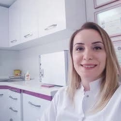 Dt. Selin Saraçoğlu Gürler Profil Fotoğrafı