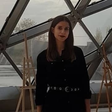 Fzt. Elanur Çiçek Profil Fotoğrafı