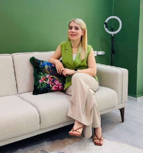 Uzm. Psk. Dan. Esin Nur Gökmen