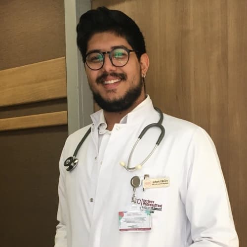 Dil ve Konuşma Terapisti Ayberk Erğin