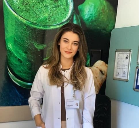 Dyt. Berra Günlühan Profil Fotoğrafı