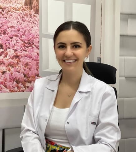 Uzm. Dyt. Özge Demirbaş Profil Fotoğrafı