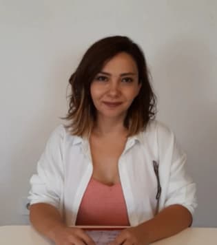 Uzm. Dr. Burcu Poyraz Profil Fotoğrafı