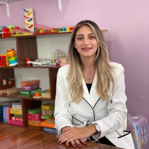 Klinik Psikolog Elif Ünal Profil Fotoğrafı