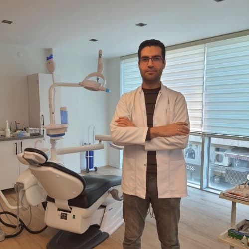 Dt. Burak Kaya Profil Fotoğrafı