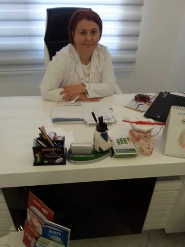 Dt. Zehra Şen Tunçsoy Profil Fotoğrafı