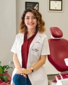 Dt. Özge Bahar Şahin Profil Fotoğrafı