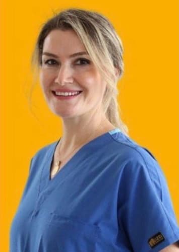 Uzm. Dr. Melike Dolmuş Profil Fotoğrafı