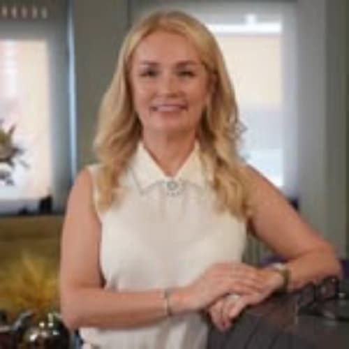 Dr. Suzan Tüfekçioğlu