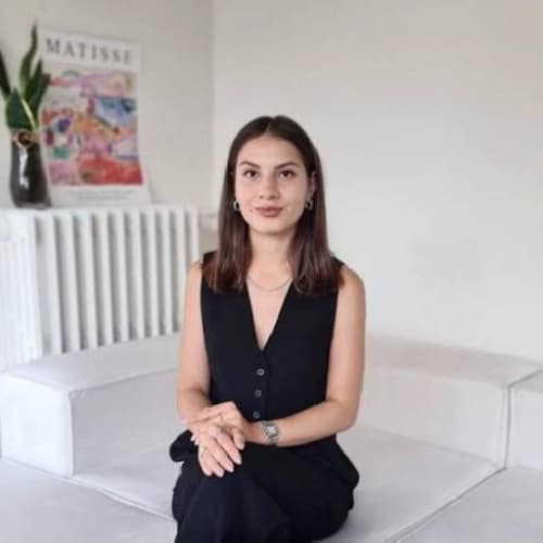 Klinik Psikolog Dr. Ecem Yılmaz