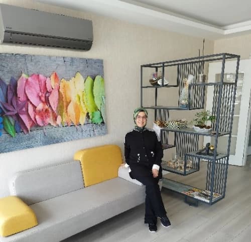 Uzm. Dr. Huleyde Şenlikci Profil Fotoğrafı