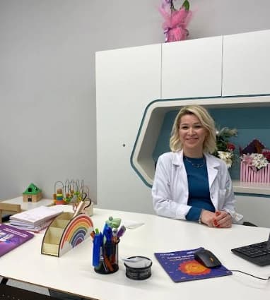 Uzm. Dr. Selvinaz Edizer Profil Fotoğrafı