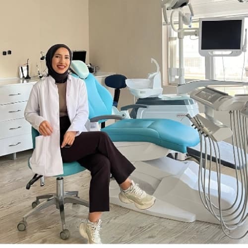 Dt. Kübra Eliaçık