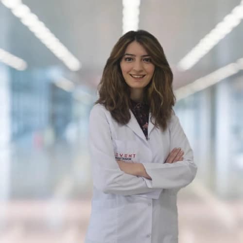 Op. Dr. Zeynep Hazal Mavioğlu Işıklar Profil Fotoğrafı