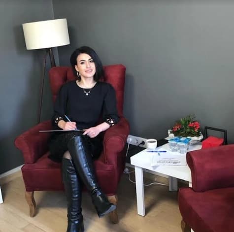 Klinik Psikolog Gülsüm Kaldırım Profil Fotoğrafı