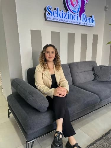 Psk. Dan. Esra Gözelceoğlu Profil Fotoğrafı