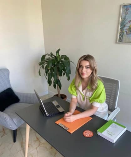 Dyt. İlayda Solmaz Profil Fotoğrafı