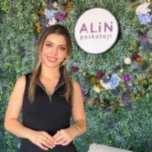 Uzm. Psk. Yağmur Alışkan Profil Fotoğrafı