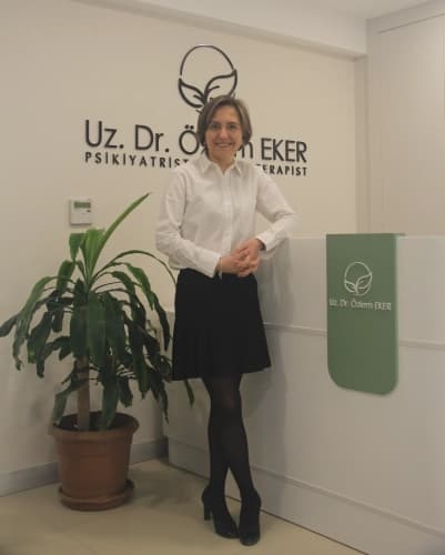 Uzm. Dr. Özlem Eker Profil Fotoğrafı