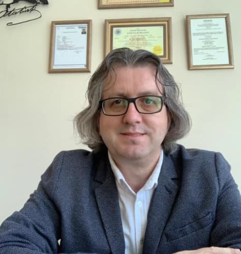 Uzm. Dr. Seyfi Memetali Profil Fotoğrafı