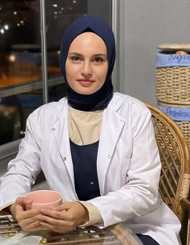 Dyt. Ayşete Aleyna Babur Profil Fotoğrafı