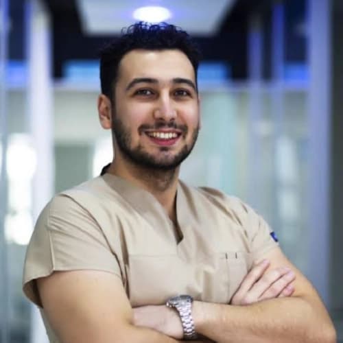 Dt. Mehmet Can Özbülüç Profil Fotoğrafı