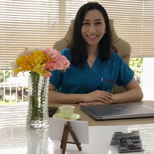 Dt. Burcu Elibol Cerit Profil Fotoğrafı