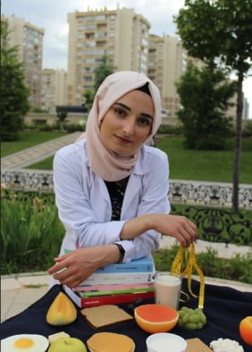 Dyt. Aleyna Yılmaz Profil Fotoğrafı