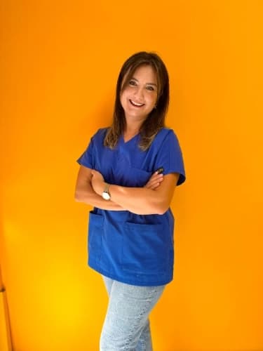 Dt. İ. Ecem Tezel Kartun Profil Fotoğrafı