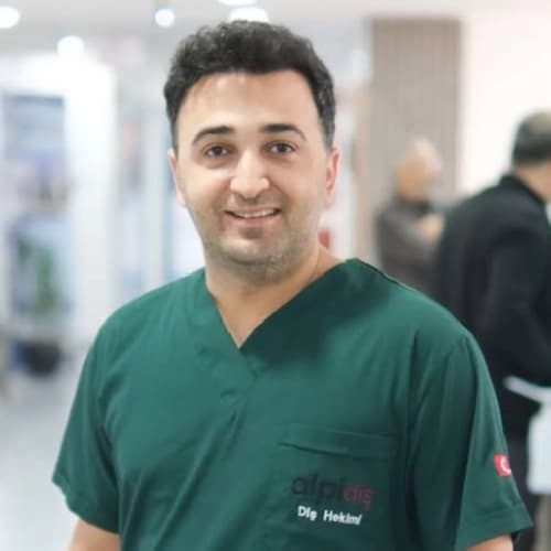 Uzm. Dr. Dt. Mikail Yasin Profil Fotoğrafı