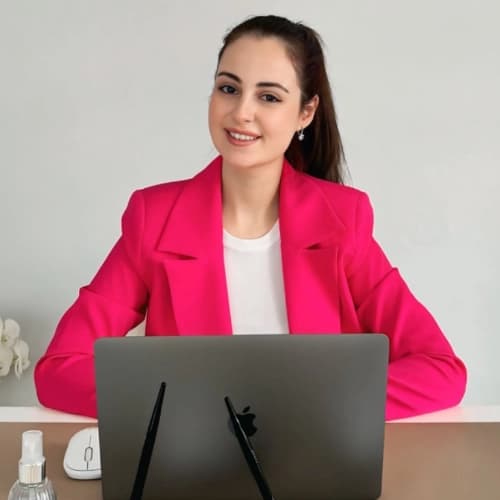 Dyt. Sena Oruç Gültekin Profil Fotoğrafı