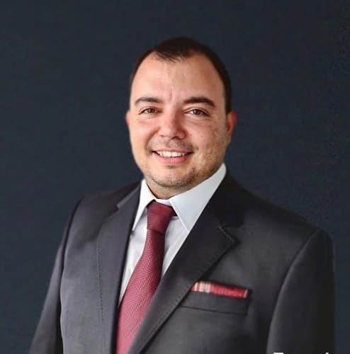 Op. Dr. Berke Özkan Profil Fotoğrafı