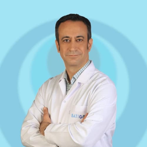 Op. Dr. Ayhan Önal Profil Fotoğrafı