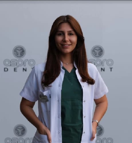 Dt. Umay Kübra Okut Profil Fotoğrafı