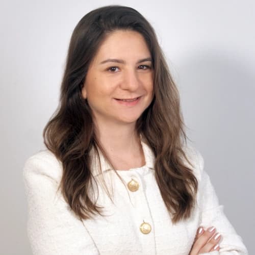 Klinik Psikolog Gizem Önen Profil Fotoğrafı
