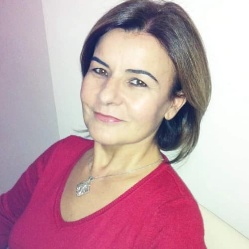 Uzm. Psk. Çiçek Tarla Profil Fotoğrafı