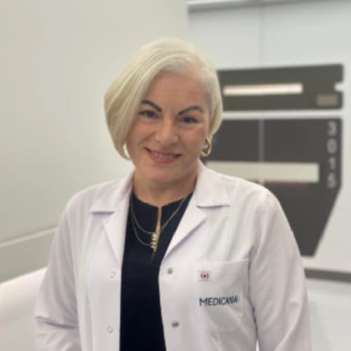 Uzm. Dr. Ayça Gökçen Değirmenci Saltürk Profil Fotoğrafı