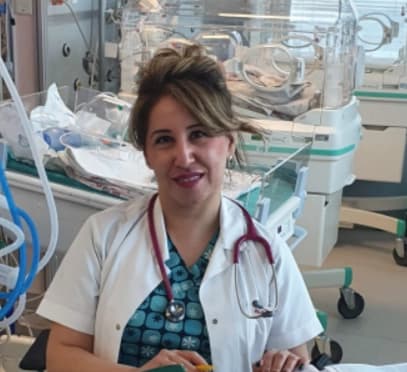 Uzm. Dr. Aynur Ela Güçkaya Profil Fotoğrafı