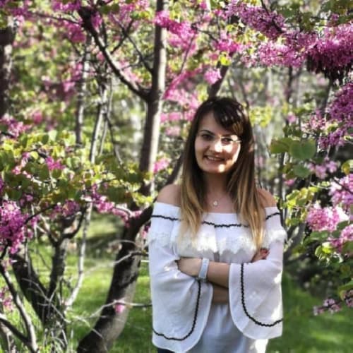 Dt. Burçin Ağar Khoder