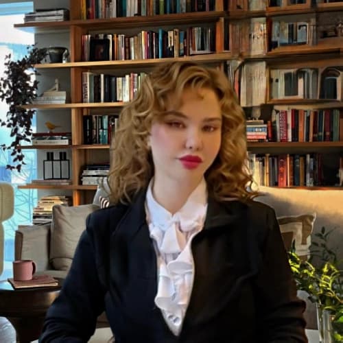 Aile Danışmanı Aslı Özmen Profil Fotoğrafı