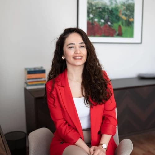 Klinik Psikolog Burcu Yıldırım Altınok Profil Fotoğrafı