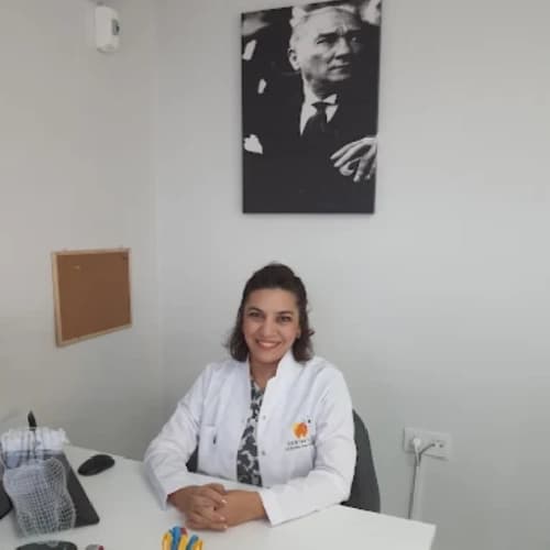 Dt. Şerife Acar Halkalı Profil Fotoğrafı