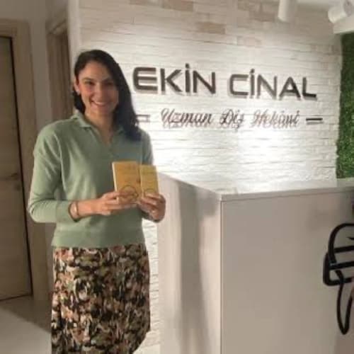 Dt. Ekin Cinal Profil Fotoğrafı