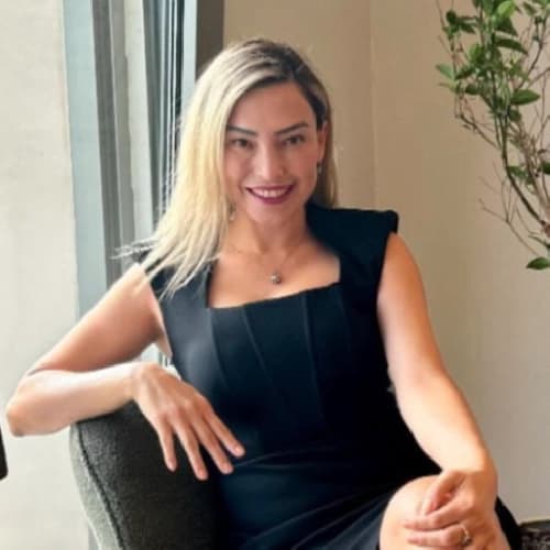 Prof. Dr. Nida Gelincik Kaçar Profil Fotoğrafı