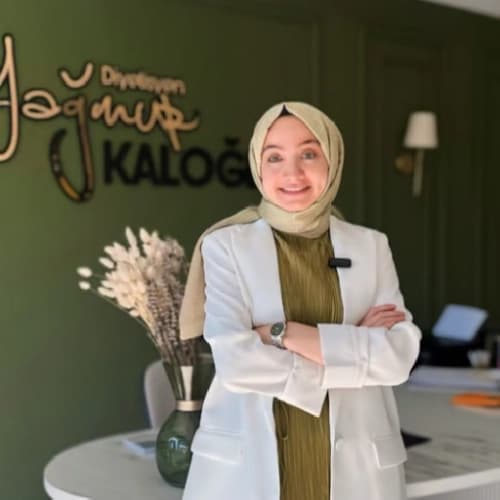 Dyt. Yağmur Kaloğlu Profil Fotoğrafı