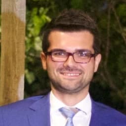 Dr. Mehmet Burhan Küçükoğlu Profil Fotoğrafı