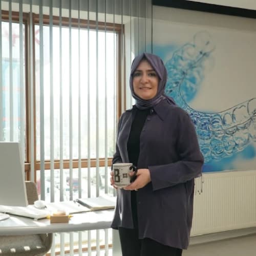 Dr. Dt. Betül Uzun Profil Fotoğrafı